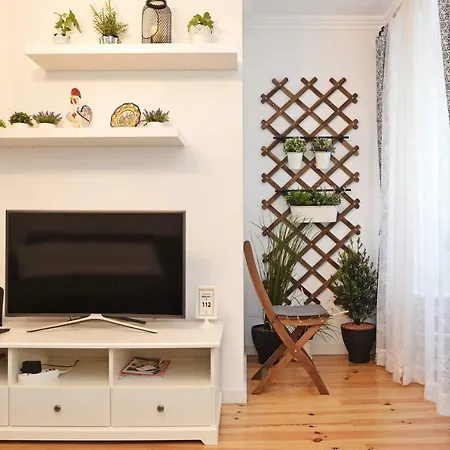 Santana 1 - Checkinhome Лиссабон